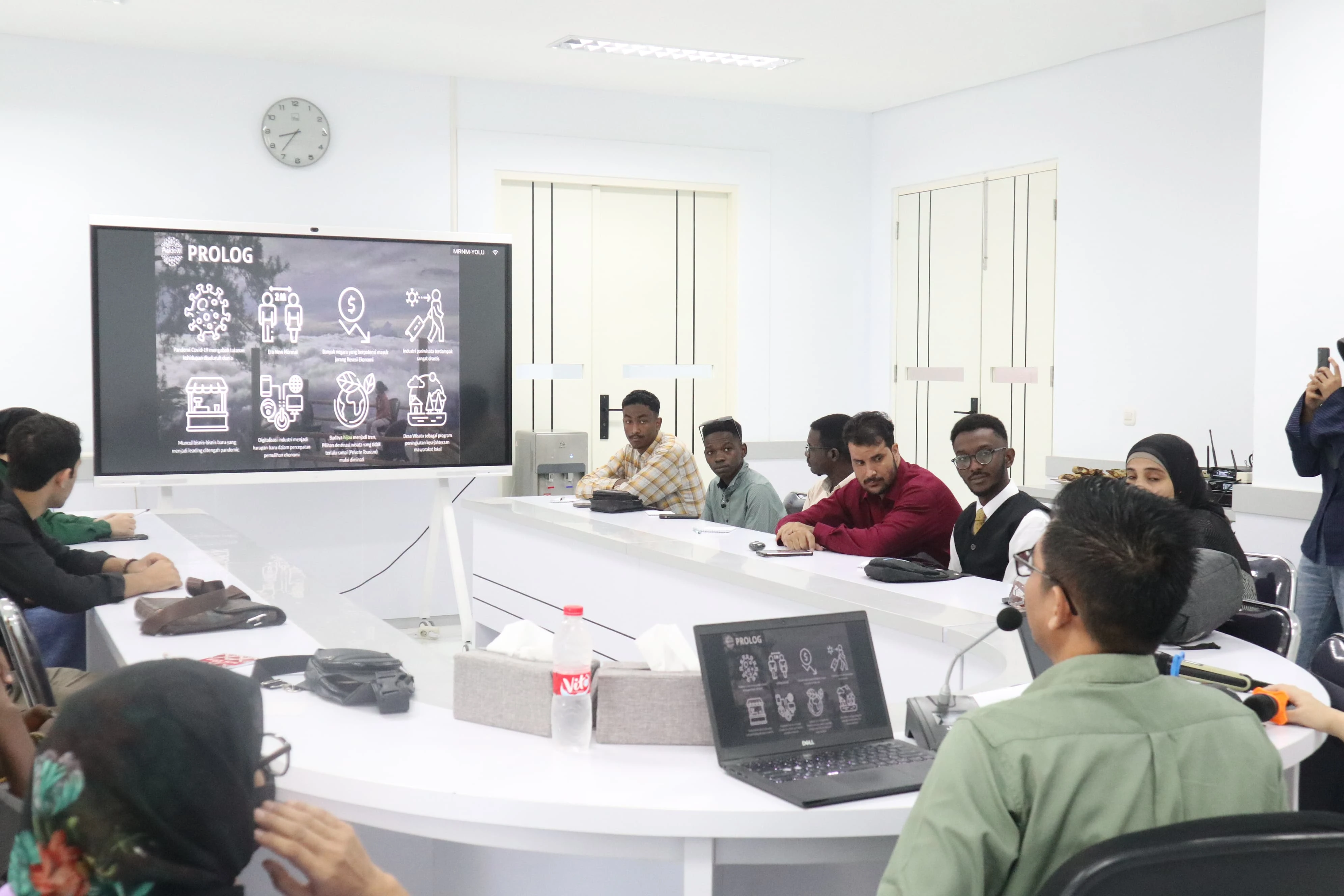 Summer Course 2025 UMLA: Strategi Pengelolaan SDM Desa Wisata di Era ...